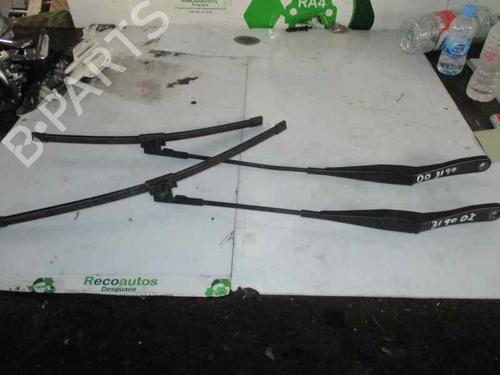 Used Front windshield wiper arm OPEL ASTRA H (A04) 1.9 CDTI 16V (L48) (120 hp) 3470999