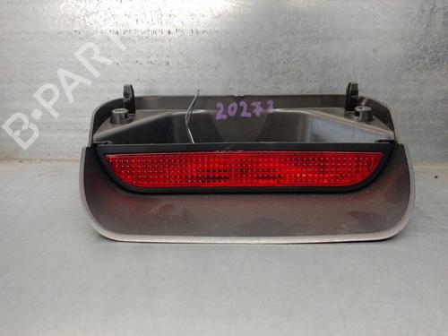 Used Third brake light DACIA SANDERO II 1.5 Blue dCi 95 (B8JL) (95 hp) 17646894