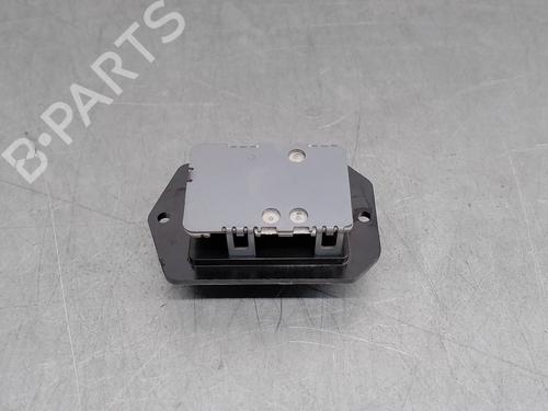 Used Heater resistor TOYOTA YARIS (_P13_) 1.0 (KSP130_, KSP130) (69 hp) 18785170
