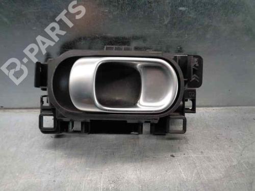Used Rear right interior door handle Rear right interior door handle CITROËN C4 CACTUS 1.6 HDi 90 (92 hp) 7558682 7558682