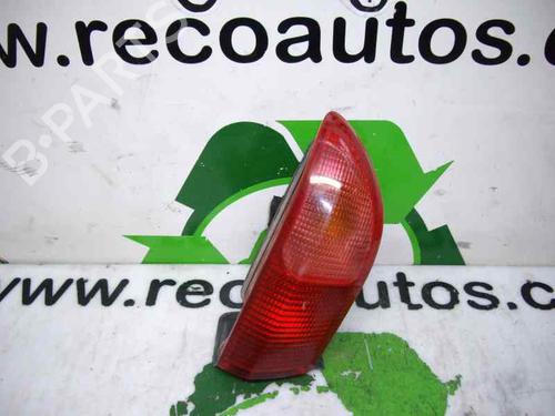 Used Left taillight HYUNDAI LANTRA II (J-2) 1.6 i (90 hp) 2425758