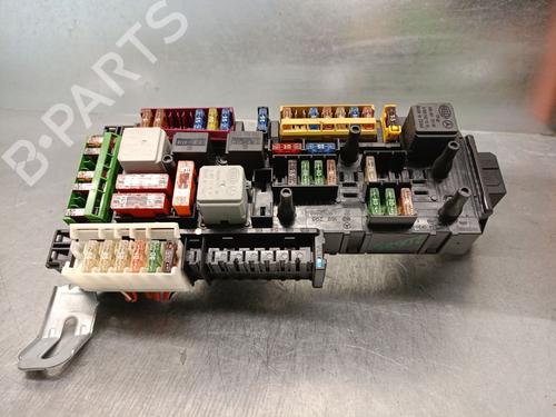 Used Fuse box MERCEDES-BENZ E-CLASS (W212) E 500 4-matic (212.091) (408 hp) 19059653