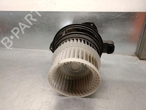 Heater blower motor TOYOTA COROLLA Hatchback (_E21_, _EA1_, _EH1_) 1.8 Hybrid (ZWE211) | BP19697828M62 
