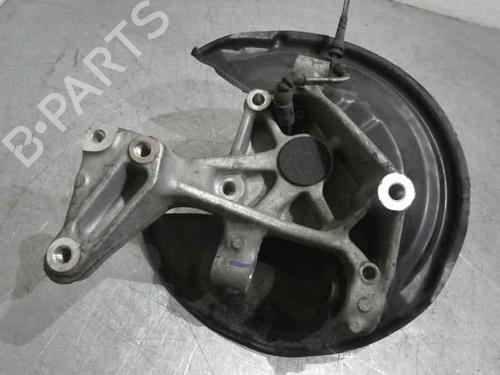Used Right rear steering knuckle VW PASSAT B6 (3C2) 2.0 TDI (110 hp) 2066999