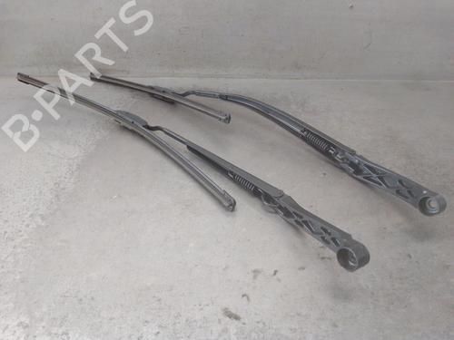 Front windshield wiper arm LEXUS IS III (_E3_) 300h (AVE30_, AVE30R) | BP19151935C143 