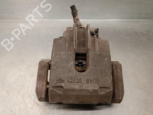 Used Right rear brake caliper BMW 5 Touring (E61) 525 d (177 hp) 19172510