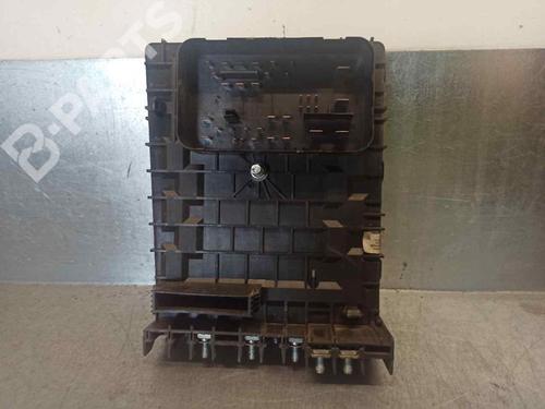 fuse-box-vw-golf-v-1k1-19-tdi-1k1937125-2003-2004-2005-2006-2007-2008-2009-2010-10330855 main image