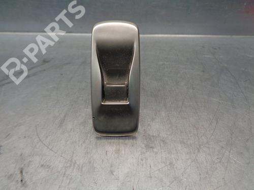 Used Right rear window switch Right rear window switch JAGUAR XF I (X250) 2.7 D (207 hp) 8519683 8519683