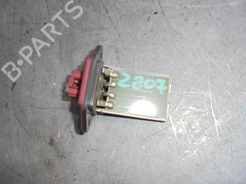 Used Heater resistor HYUNDAI H-1 Van (A1) 2.5 TD (80 hp) 11670003