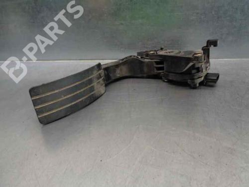 pedal-dacia-sandero-ii-tce-90-b8m1-b8ma-b8ac-180022703r-2012-8102056 main image