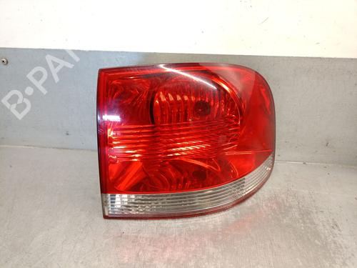 Used Right taillight VW TOUAREG (7LA, 7L6, 7L7) 2.5 R5 TDI (174 hp) 18922977