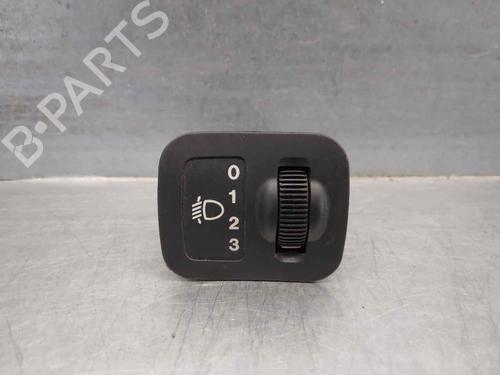 Used Headlight switch ROVER 600 I (RH) 620 Si (131 hp) 18147020