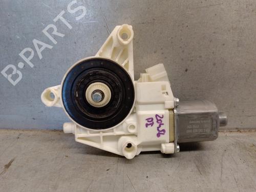 Used Left front window motor MERCEDES-BENZ GLA-CLASS (X156) GLA 200 CDI / d (156.908) (136 hp) 18119320