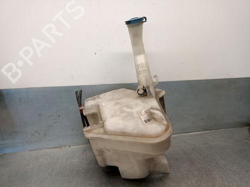 Windscreen washer tank TOYOTA YARIS (_P9_) 1.4 D-4D (NLP90_, NLP90R) | BP18882660C113 