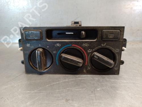 Used Climate control TOYOTA LAND CRUISER 90 (_J9_) 3.0 TD (KZJ90_, KZJ95_, KZJ90R, KZJ95R, KZJ90W, KZJ95W) (125 hp) 19447817