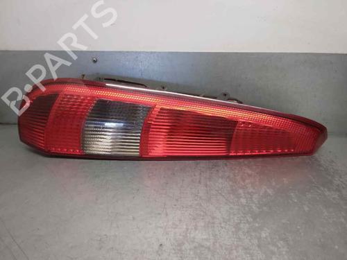Used Left taillight FORD FIESTA V (JH_, JD_) 1.4 TDCi (68 hp) 18357047