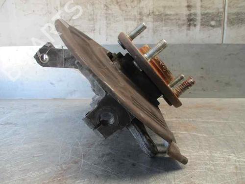 Right front steering knuckle MITSUBISHI SPACE WAGON (N9_W, N8_W)  | BP2305648M26 