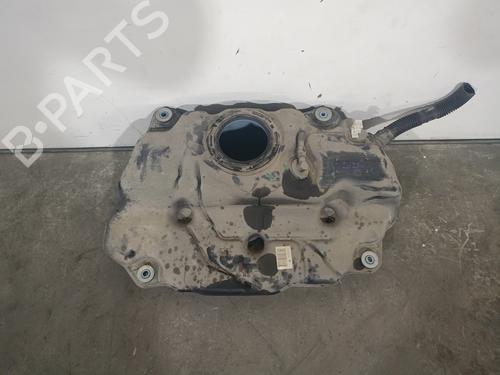Bensintank TOYOTA YARIS (_P21_, _PA1_, _PH1_) 1.5 Hybrid (MXPH10, MXPH11) (116 hp) 17713527