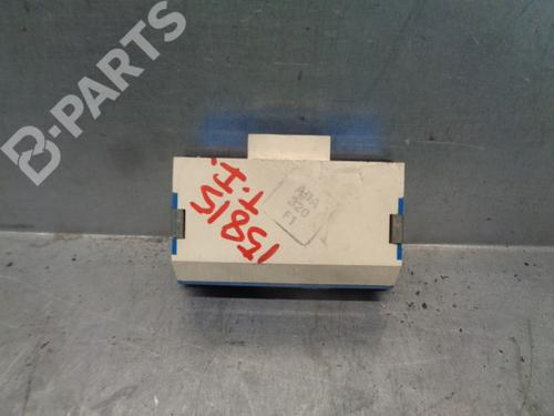 left-rear-window-switch-rover-800-coupe-yud10031-1992-1993-1994-1995-1996-1997-1998-1999-10171473 main image