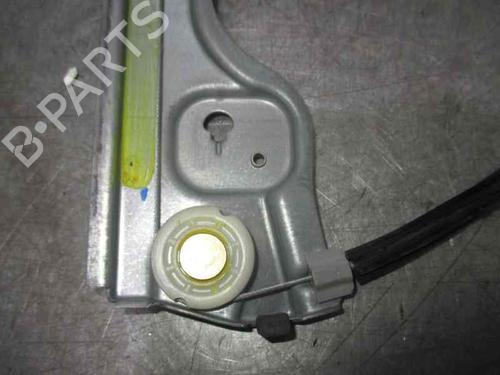 Front right window mechanism PEUGEOT 1007 (KM_) 1.4 HDi | BP2117665C23 