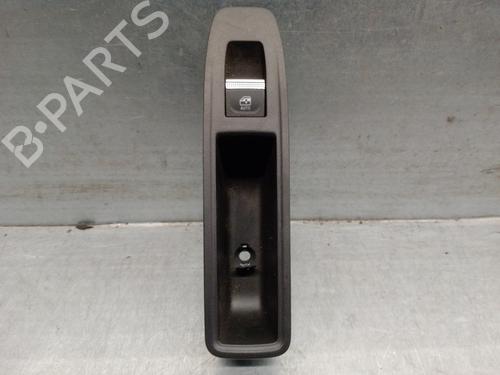 Used Right rear window switch RENAULT CAPTUR II (HF_) TCe 100 (HFMT) (101 hp) 17774969