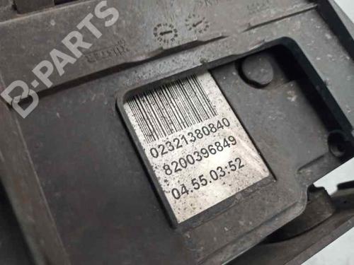 Electric handbrake RENAULT GRAND SCÉNIC II (JM0/1_) 1.5 dCi (JM02, JM13) | BP5854827E5