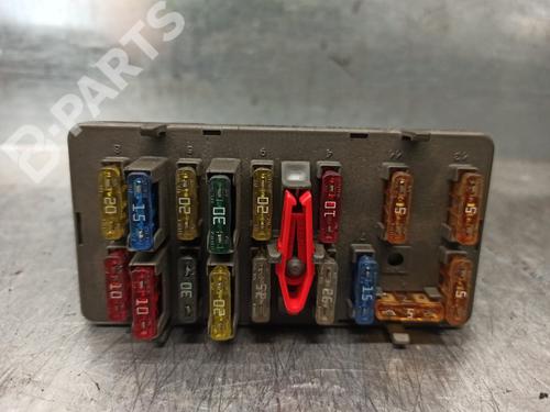 Used Fuse box Fuse box CITROËN SAXO (S0, S1) 1.5 D (57 hp) 10030692 10030692