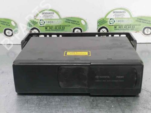 Radio TOYOTA AVENSIS (_T22_) 2.0 D-4D (CDT220_, CDT220R) | BP2082463E6 