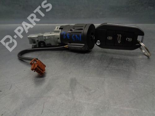 Used Ignition barrel Ignition barrel CITROËN C4 CACTUS 1.6 BlueHDi 100 (99 hp) 8924111 8924111