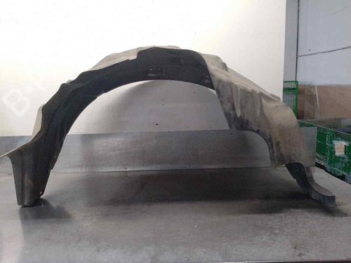 Wheel arch LAND ROVER DISCOVERY III (L319) 2.7 TD 4x4 | BP18346973C56