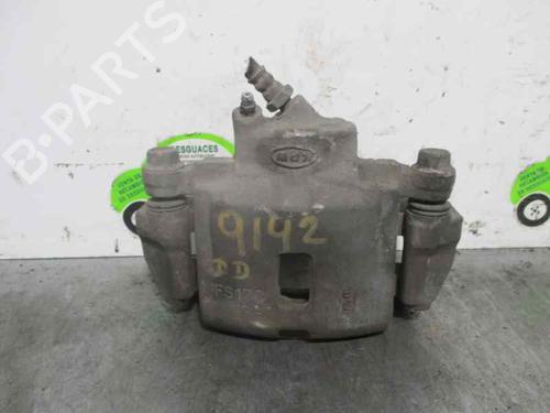 Used Right front brake caliper KIA CARENS II MPV (FJ) [2002-2013]  11615224