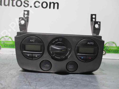Used Climate control NISSAN PRIMERA Hatchback (P11) 1.6 16V (106 hp) 2079393