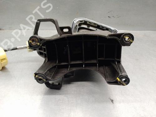 Gear lever RENAULT CAPTUR II (HF_) TCe 100 (HFMT) | BP17808629M90 