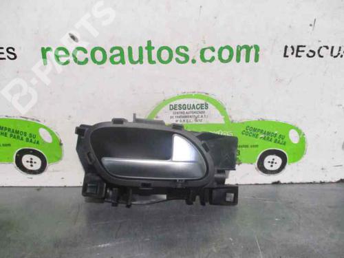 front-right-interior-door-handle-peugeot-208-i-ca_-cc_-16-bluehdi-100-96555516vv-2012-2013-2014-2015-2016-2017-2018-2019-2020-3217472 main image