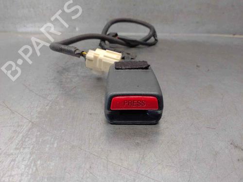 Used Seat buckle TOYOTA COROLLA (_E12_) 2.0 D-4D (CDE120R, CDE120L_) (116 hp) 18357236