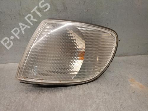 Blinklys foran venstre AUDI A6 C4 (4A2) 2.5 TDI (140 hp) 19704382