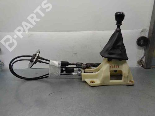 Used Manual gearbox selector Manual gearbox selector HYUNDAI ix35 (LM, EL, ELH) 1.7 CRDi (116 hp) 7447131 7447131