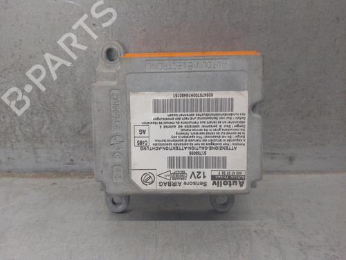 Used ECU airbags FIAT LINEA (323_, 110_) 1.3 D Multijet (323AXB11, 323AXB1A) (90 hp) 19166979