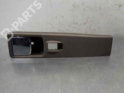 Used Front right interior door handle Front right interior door handle LANCIA MUSA (350_) 1.3 D Multijet (350.AXG11, 350.AXG1A) (90 hp) 6998666 6998666