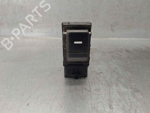 Used Right rear window switch LAND ROVER DISCOVERY III (L319) 2.7 TD 4x4 (190 hp) 18340236