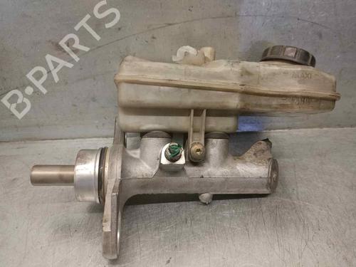 Used Brake master cylinder RENAULT MEGANE II Estate (KM0/1_) 2.0 dCi (150 hp) 18569712