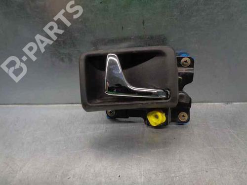 Used Rear right interior door handle Rear right interior door handle ROVER 200 II Hatchback (XW) 214 GSi/Si (103 hp) 8141724 8141724