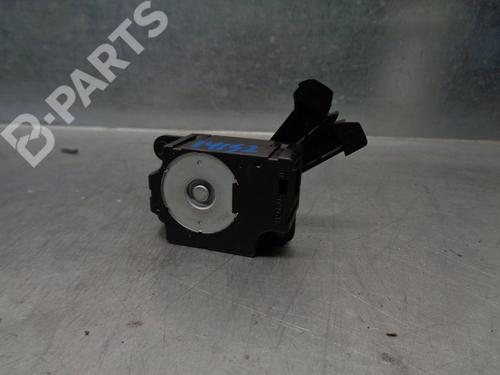 Used Heater blower motor Heater blower motor PEUGEOT 208 I (CA_, CC_) 1.2 VTI 82 (82 hp) 8489984 8489984