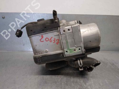 Used Heater matrix box LAND ROVER DISCOVERY III (L319) 2.7 TD 4x4 (190 hp) 18526939