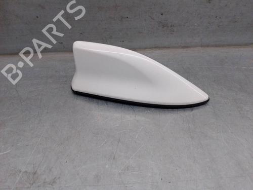 Antenna/Base TOYOTA YARIS (_P21_, _PA1_, _PH1_) 1.5 Hybrid (MXPH10, MXPH11) | BP17765461C140 