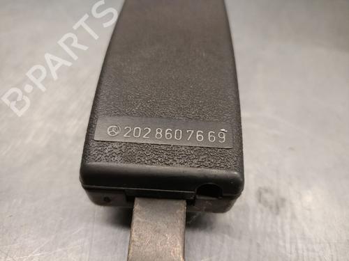 Seat buckle MERCEDES-BENZ C-CLASS (W202) C 250 D (202.125) | BP19140445I32 