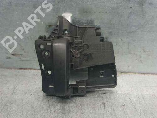 rear-left-interior-door-handle-peugeot-partner-box-bodympv-16-hdi-16v-9682100777-de-corredera-2008-7085061 main image