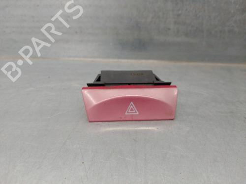 Bouton de warning FIAT STILO (192_) 1.9 JTD (192_XE1A) (115 hp) 17639655