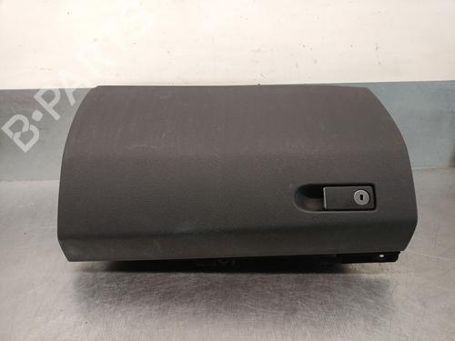 Used Glove box MERCEDES-BENZ E-CLASS (W212) E 500 4-matic (212.091) (408 hp) 19044311
