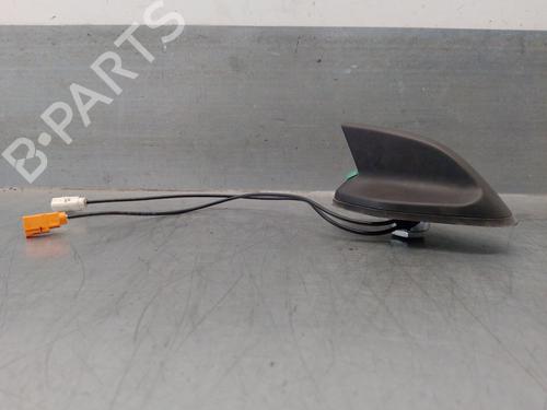 Used Antenna/Base Antenna/Base PEUGEOT 208 II (UB_, UP_, UW_, UJ_) 1.2 PureTech 100 (101 hp) 19034768 19034768